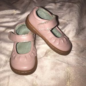Livie & Luca size 4 pink girls shoes